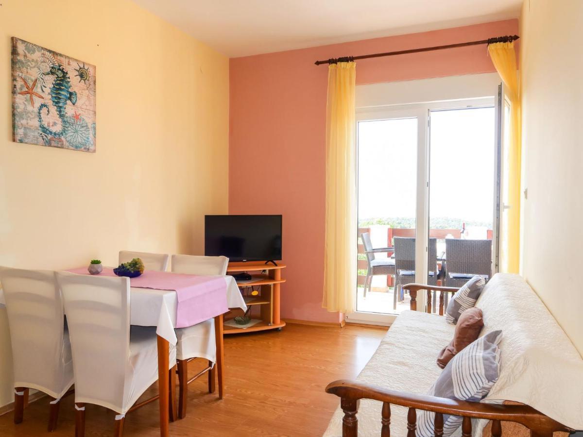 Apartment Andrija - Rab313 By Interhome Rab Town Exterior photo